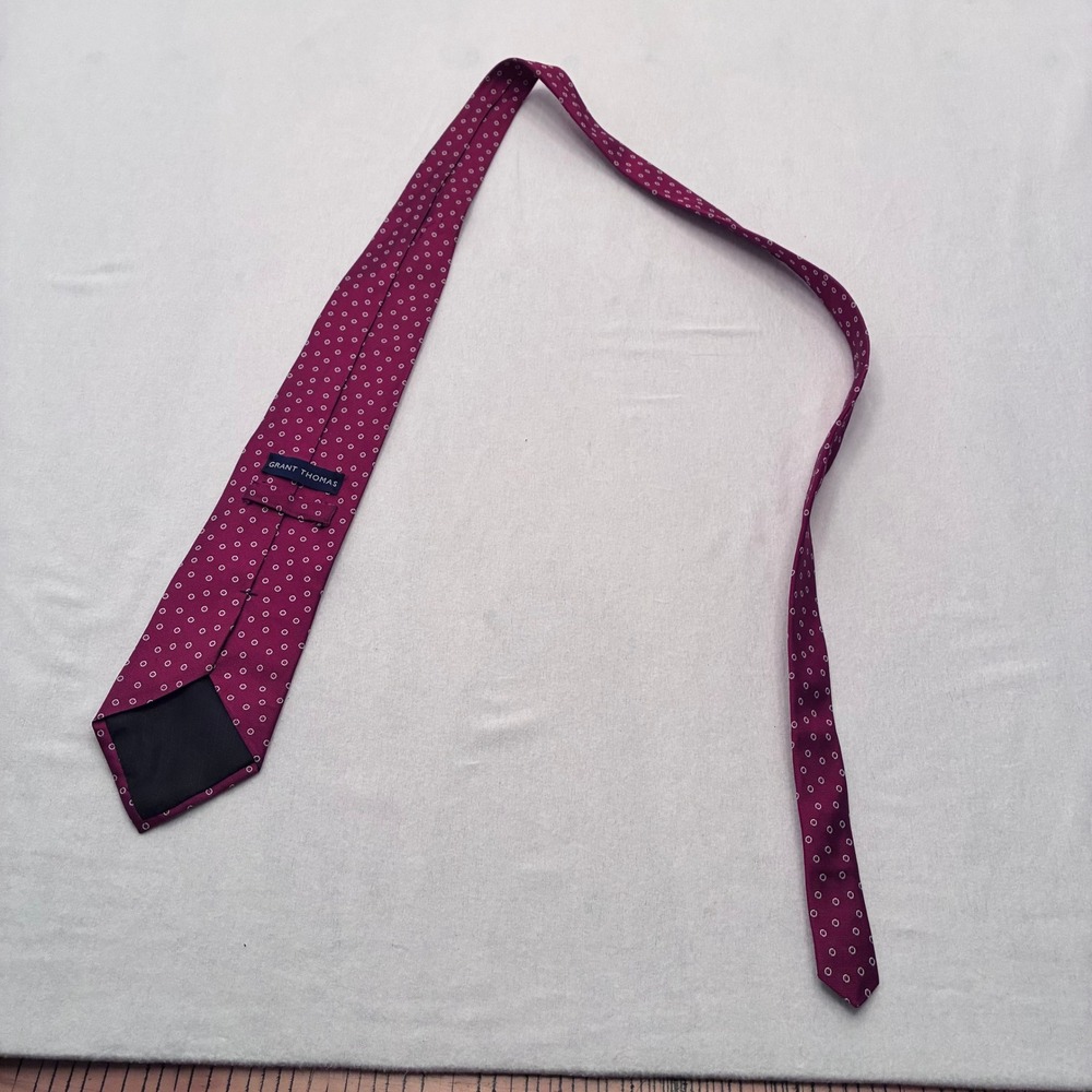 Grant Thomas Mens Burgundy Geometric Circle Pattern Woven Silk Blend Necktie